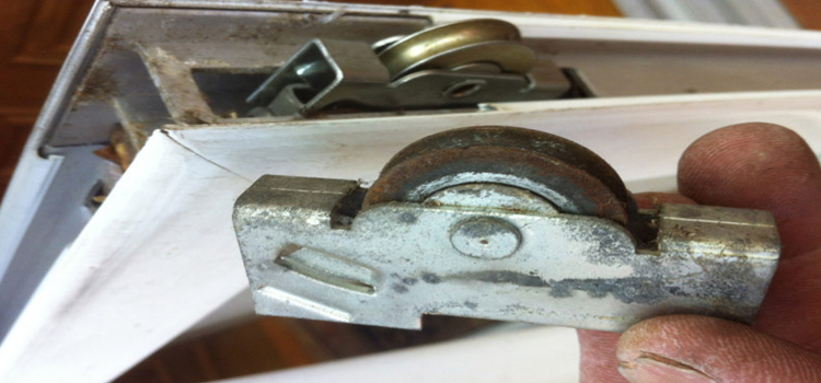 screen door roller repair in Oasis